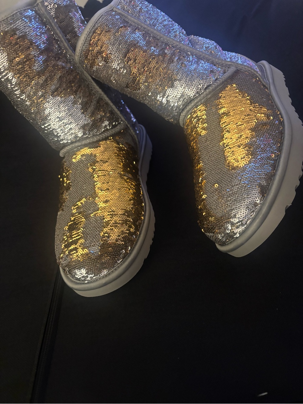 UPDATED PHOTOS! UGG Silver Sequin Cozy Boots - Picture 6 of 12